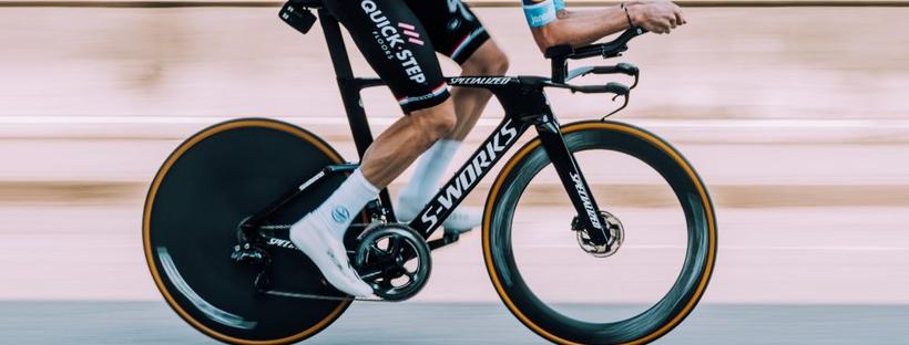 Cento10SL-action-COL_1133_1350x900.jpg (1350×900)